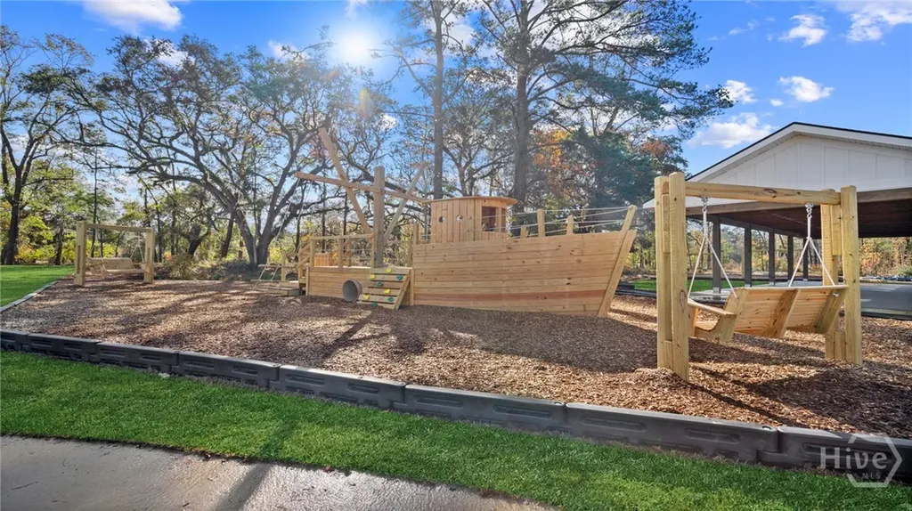 104 Azure Drive Savannah GA 31419