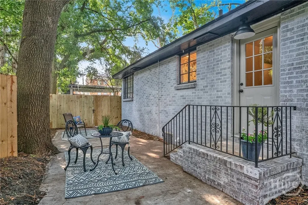 616 Virginia Avenue Savannah GA 31404