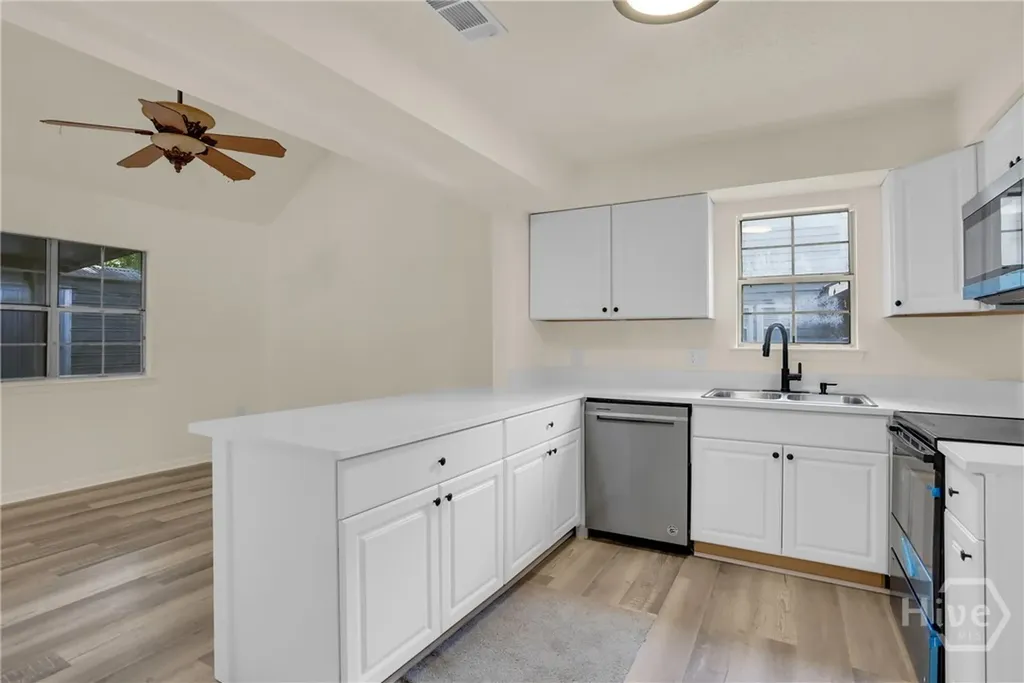 511 Pointe North Drive Savannah GA 31410