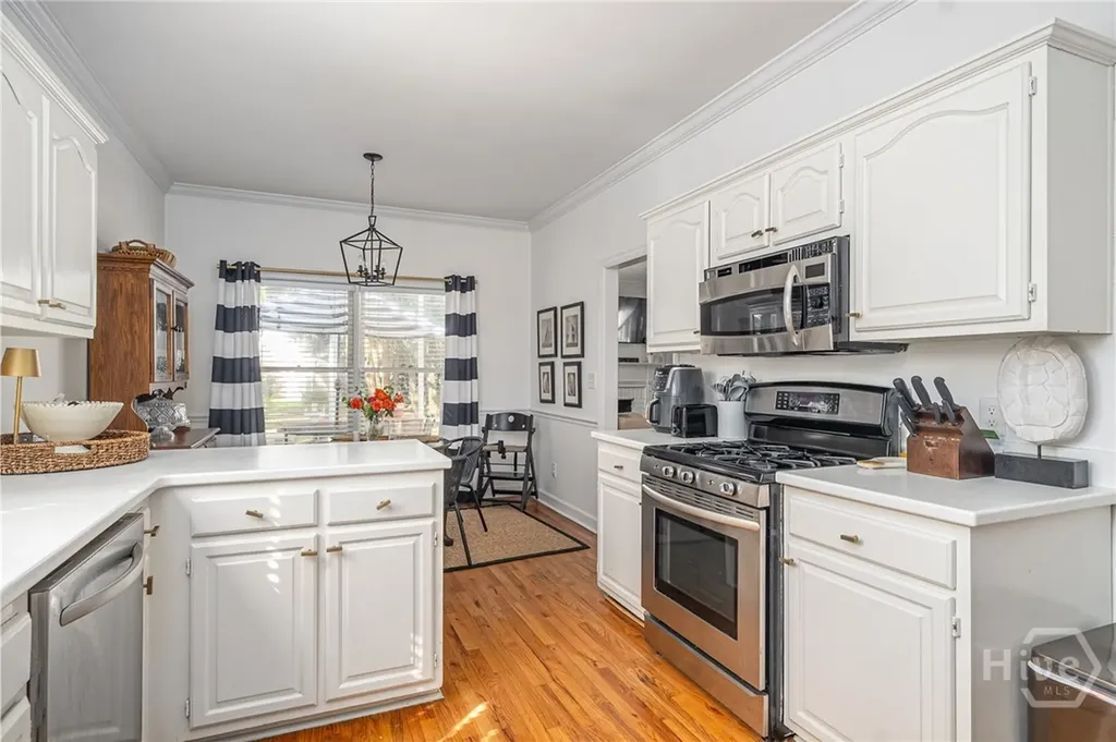 8 Windlass Court Savannah GA 31411
