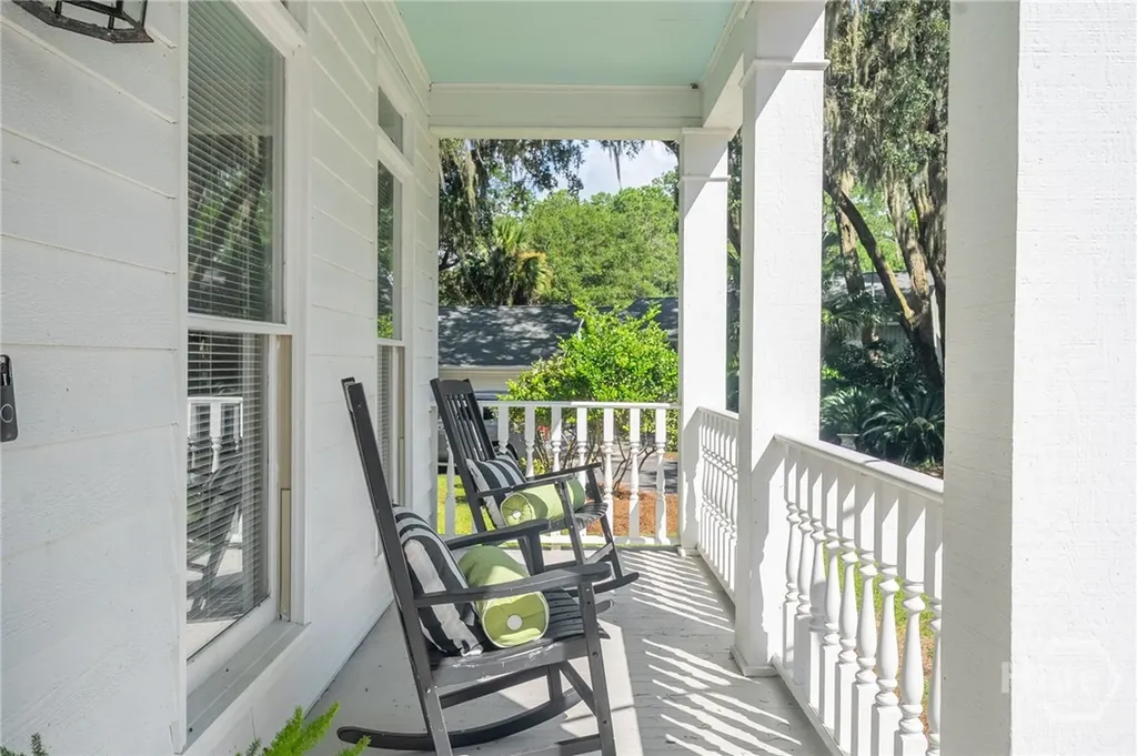 8 Windlass Court Savannah GA 31411