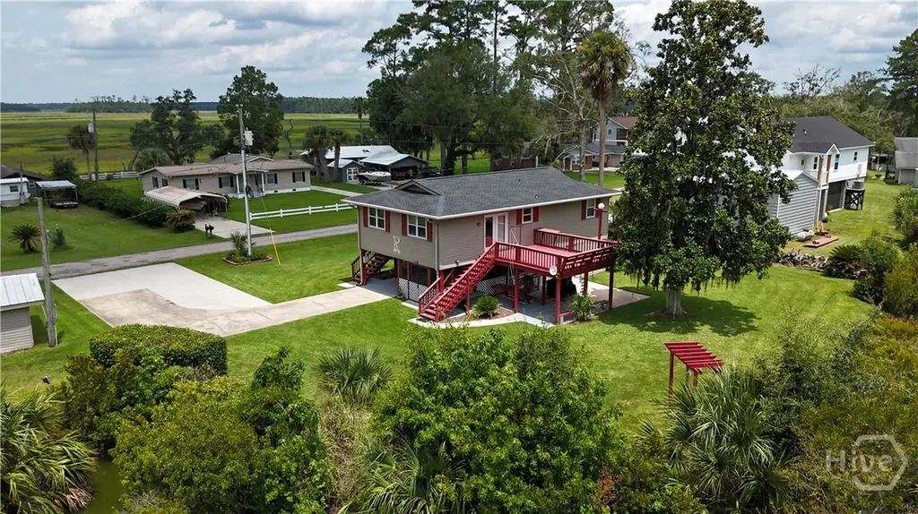 276 Circle Drive Midway GA 31320