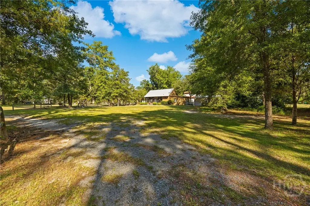 438 Kessler Loop Guyton GA 31312
