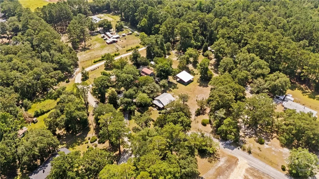 438 Kessler Loop Guyton GA 31312