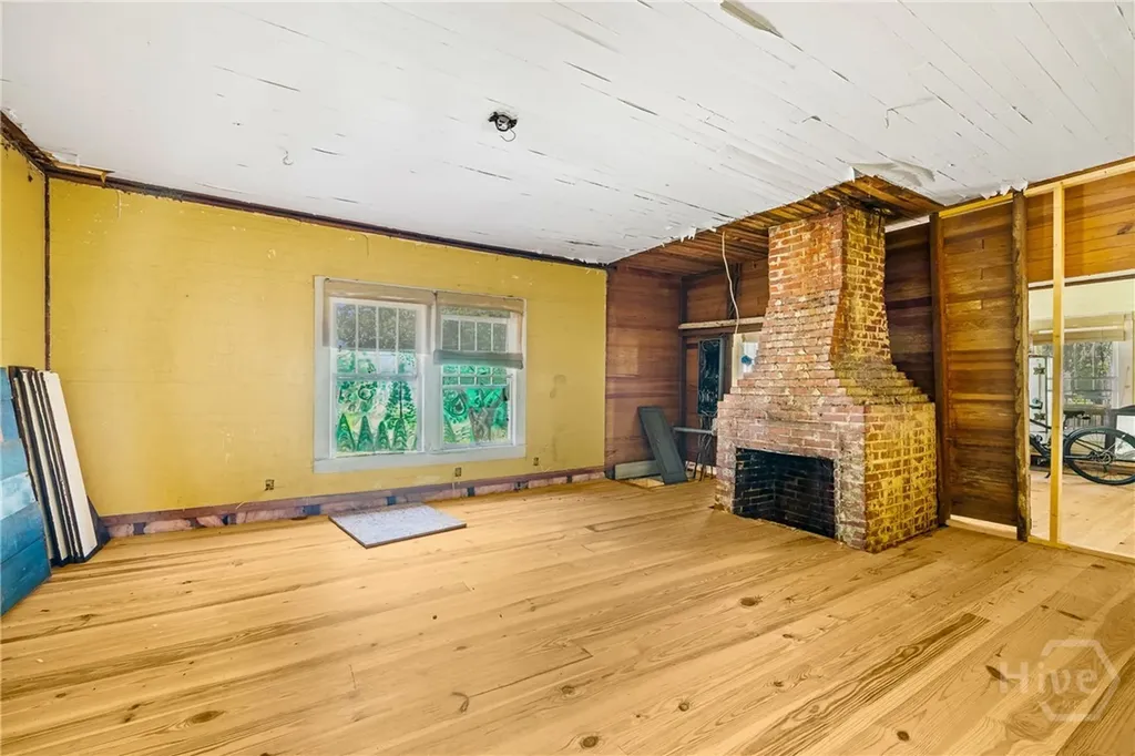 438 Kessler Loop Guyton GA 31312