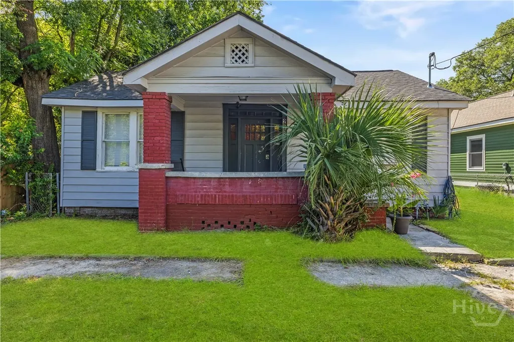 2505 Harden Street Savannah GA 31415