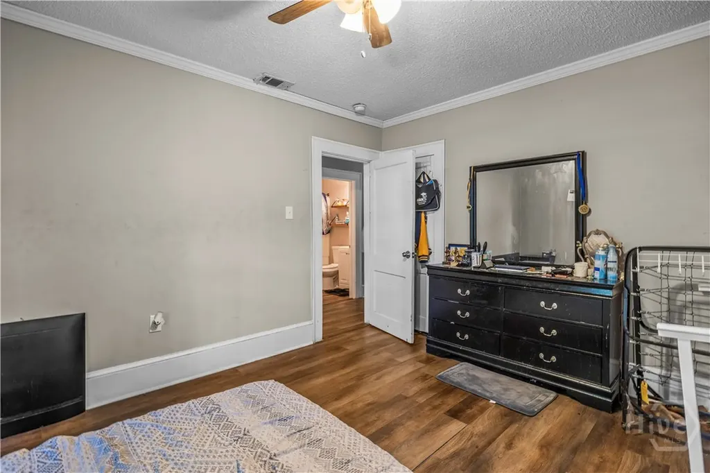 2505 Harden Street Savannah GA 31415