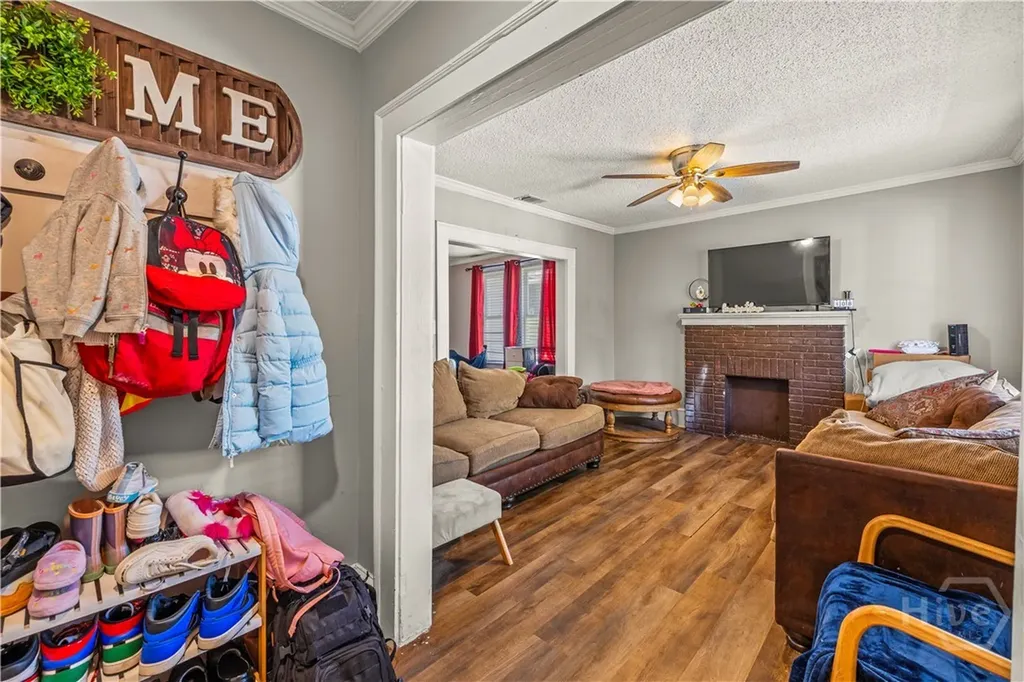 2505 Harden Street Savannah GA 31415