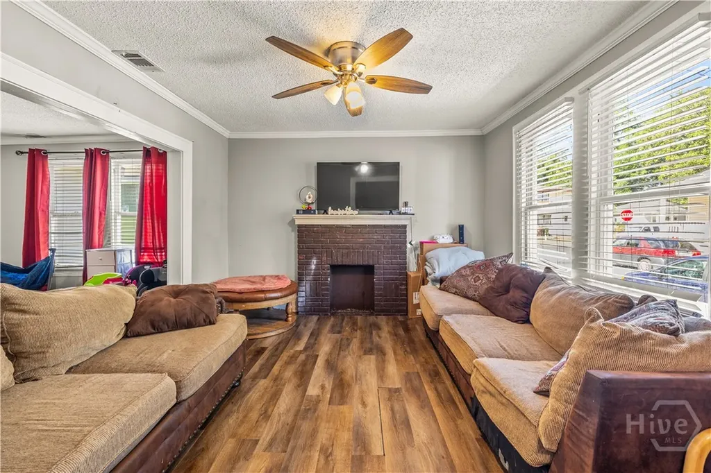 2505 Harden Street Savannah GA 31415