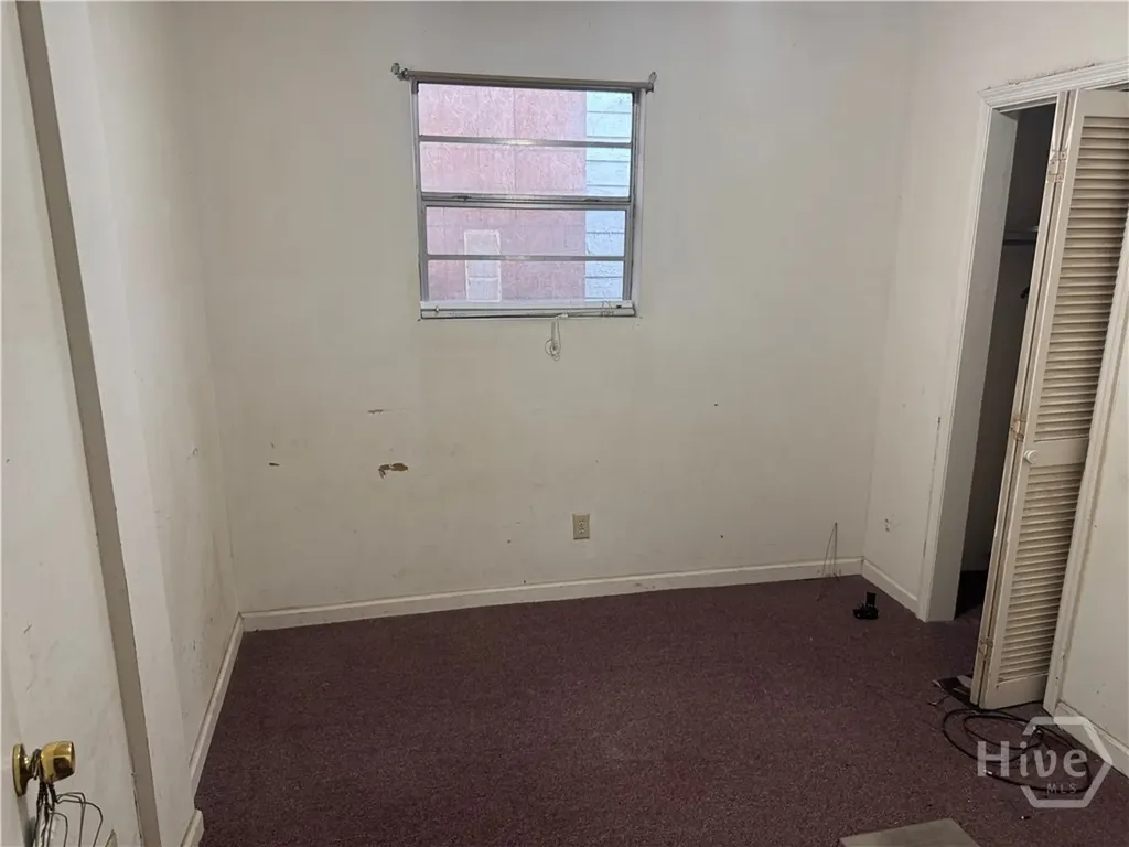 809 W 44th Savannah GA 31405