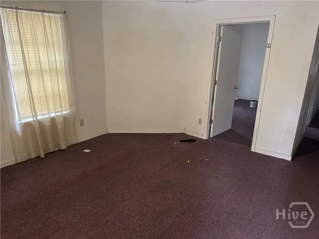 809 W 44th Savannah GA 31405