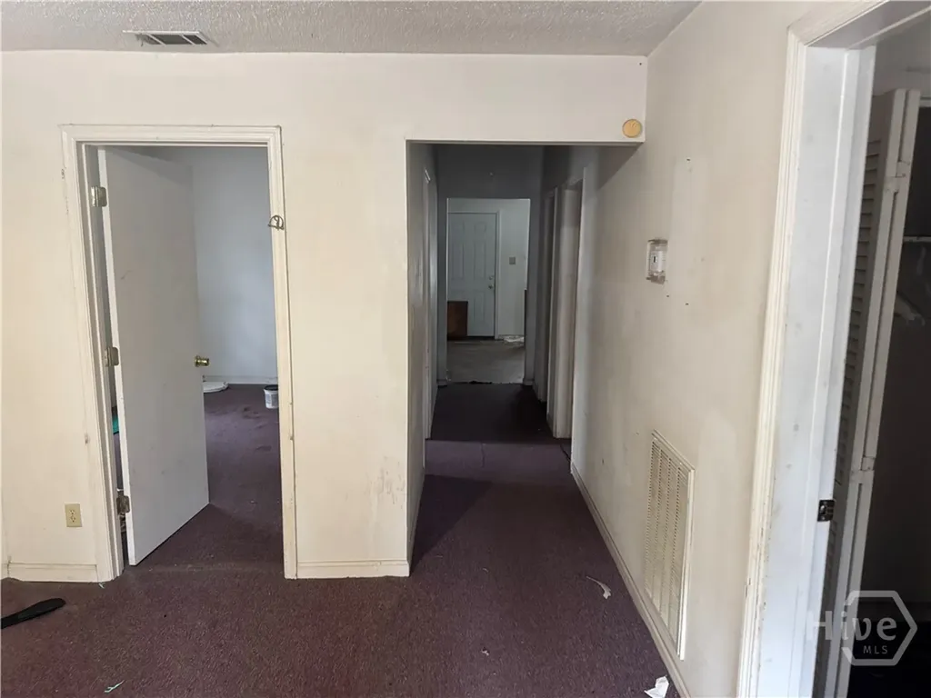 809 W 44th Savannah GA 31405