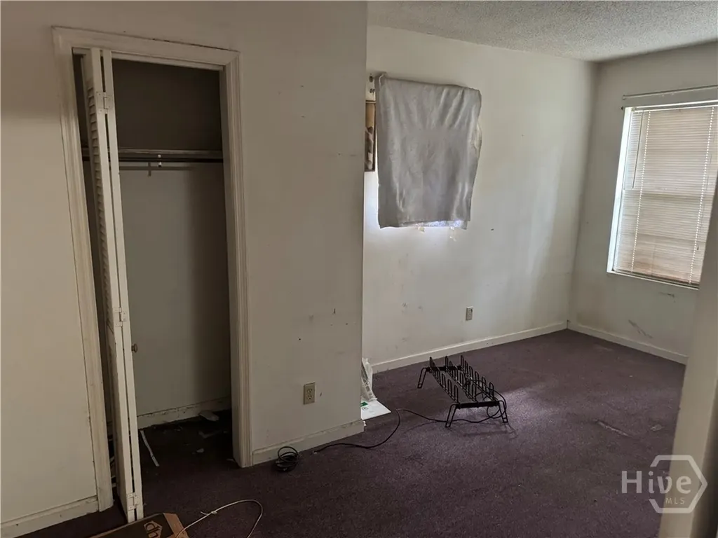 809 W 44th Savannah GA 31405