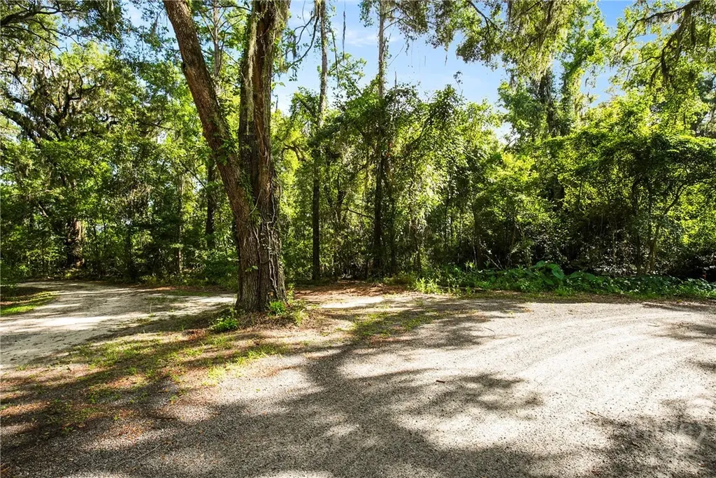 3 & M3 Big Oak Road Riceboro GA 31323