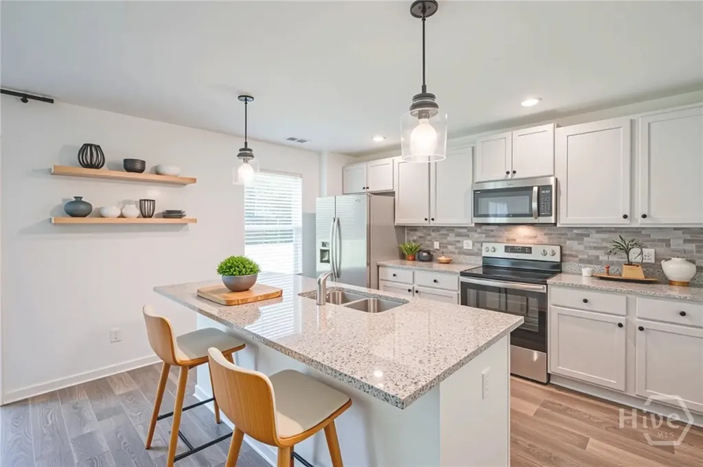 15 Daffodil Drive Bloomingdale GA 31302