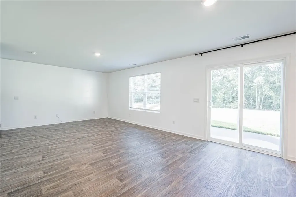 15 Daffodil Drive Bloomingdale GA 31302