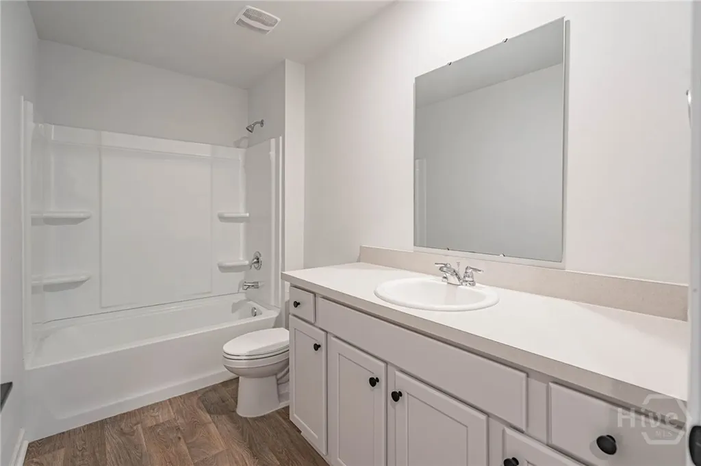 15 Daffodil Drive Bloomingdale GA 31302