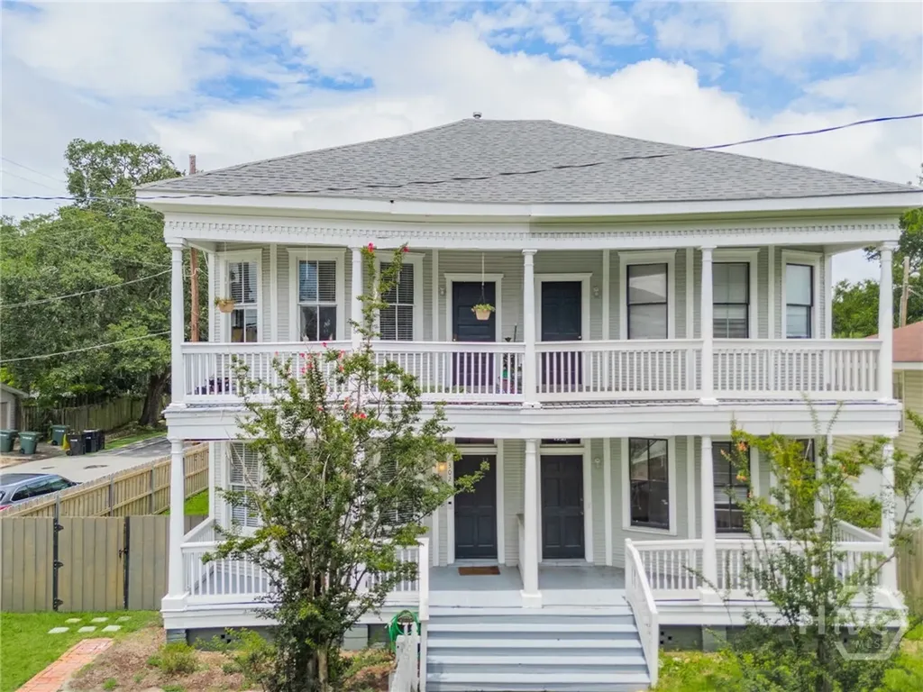 302 E 35th Street Savannah GA 31401