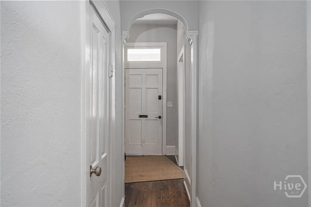 302 E 35th Street Savannah GA 31401
