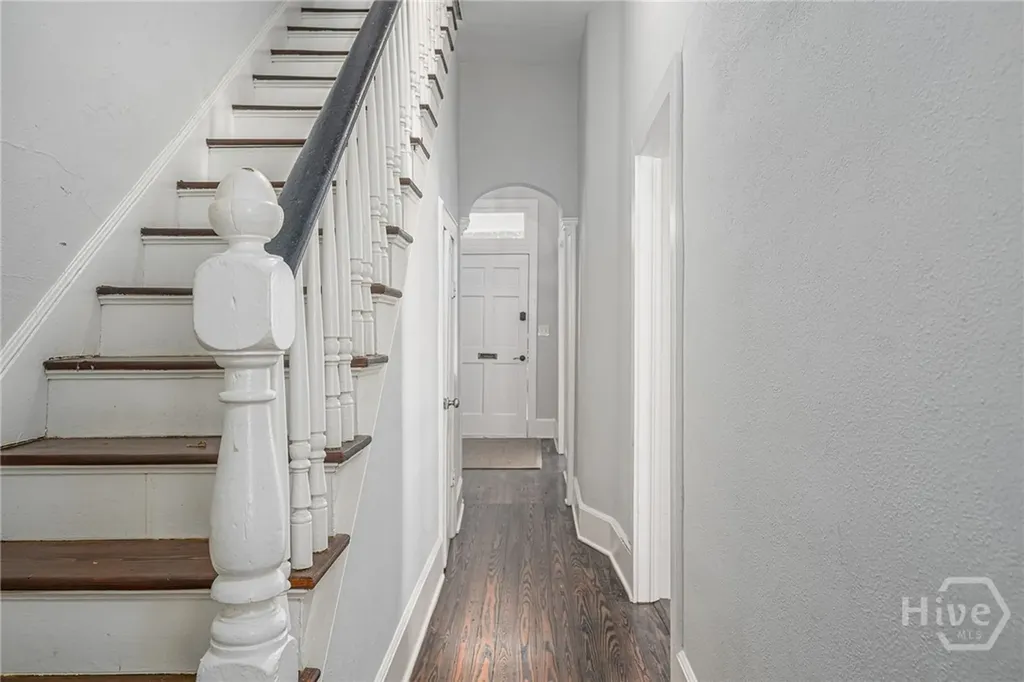 302 E 35th Street Savannah GA 31401