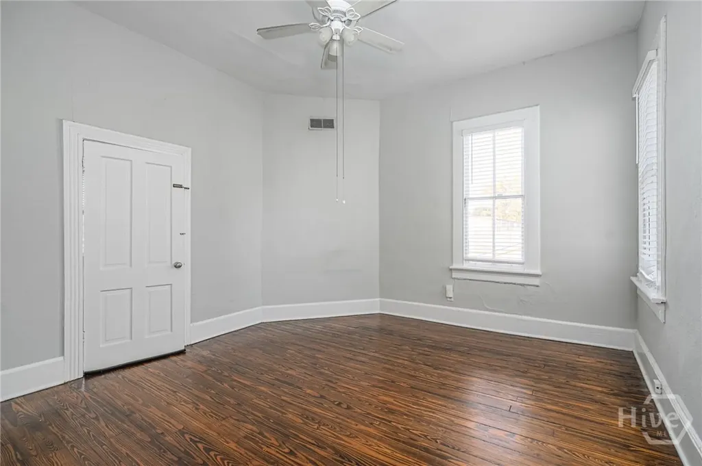 302 E 35th Street Savannah GA 31401