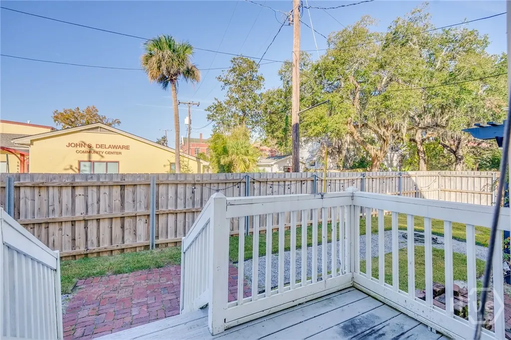 302 E 35th Street Savannah GA 31401