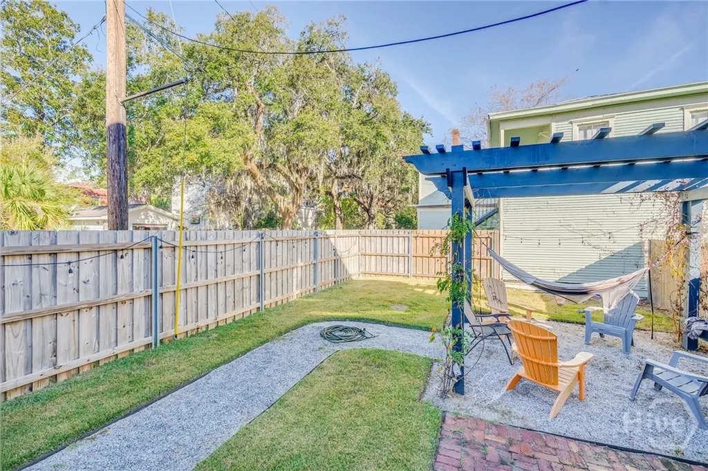 302 E 35th Street Savannah GA 31401