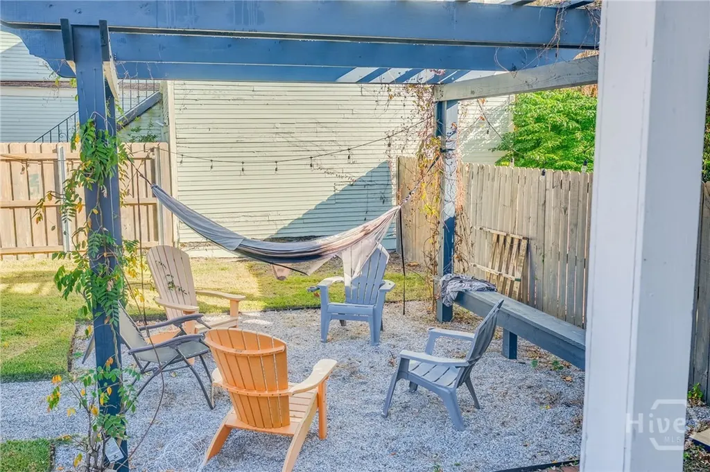 302 E 35th Street Savannah GA 31401