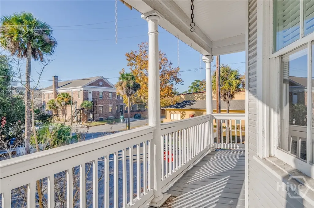 302 E 35th Street Savannah GA 31401