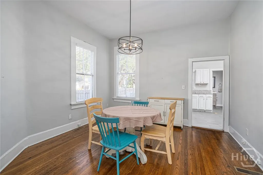 302 E 35th Street Savannah GA 31401