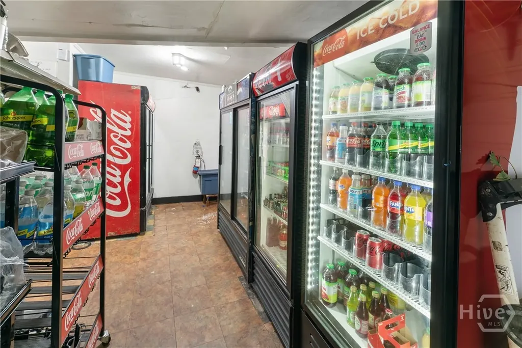 512 S Us Highway 301 Jesup GA 31546