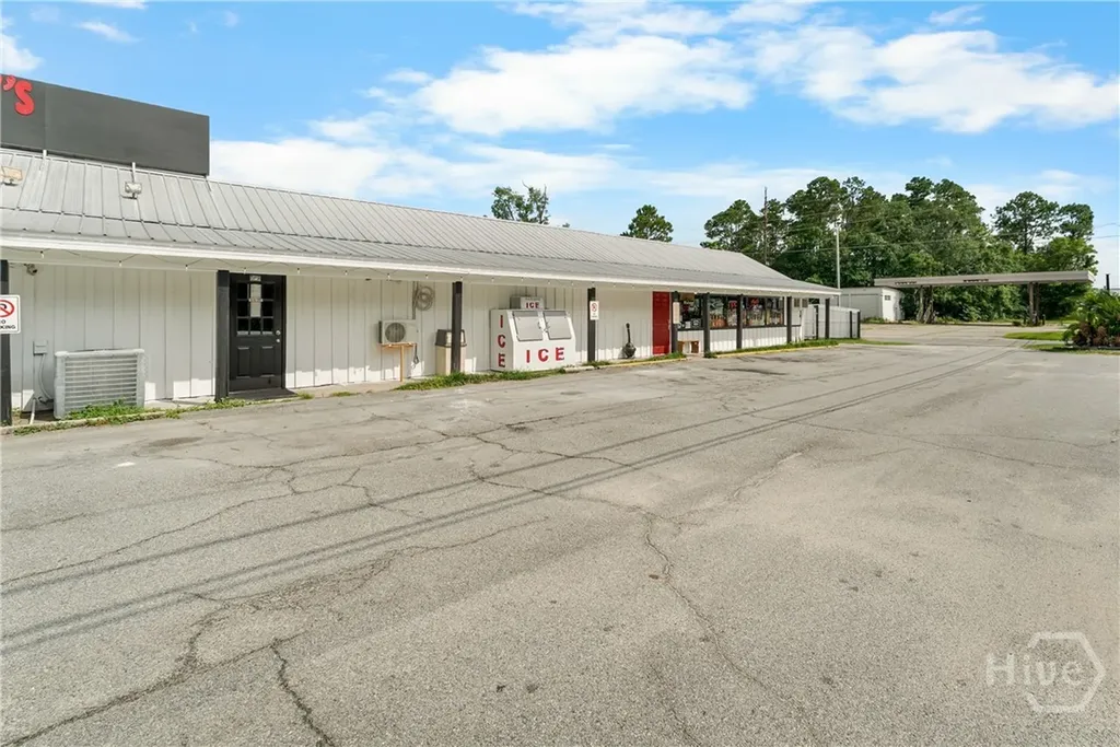 512 S Us Highway 301 Jesup GA 31546