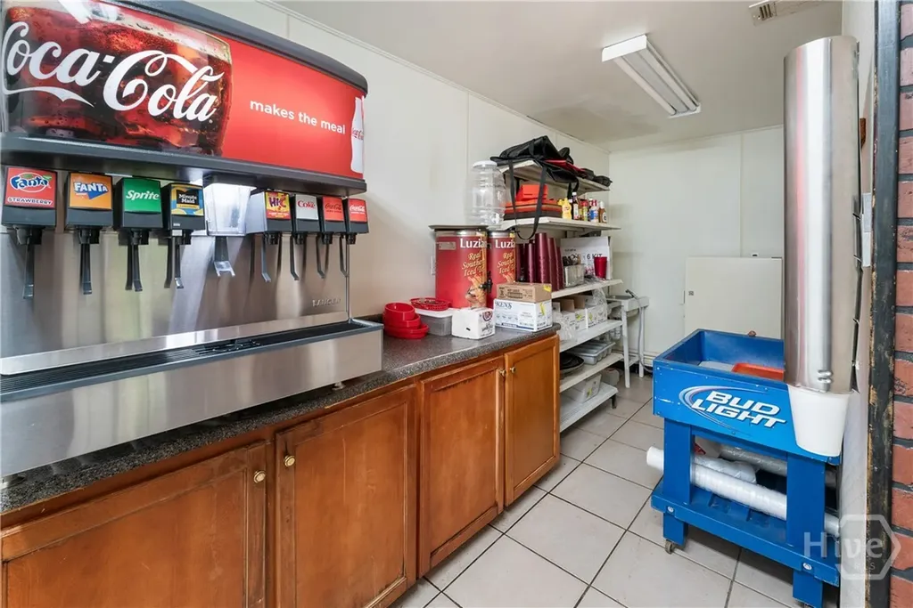 512 S Us Highway 301 Jesup GA 31546