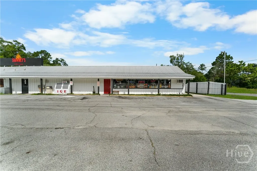 512 S Us Highway 301 Jesup GA 31546