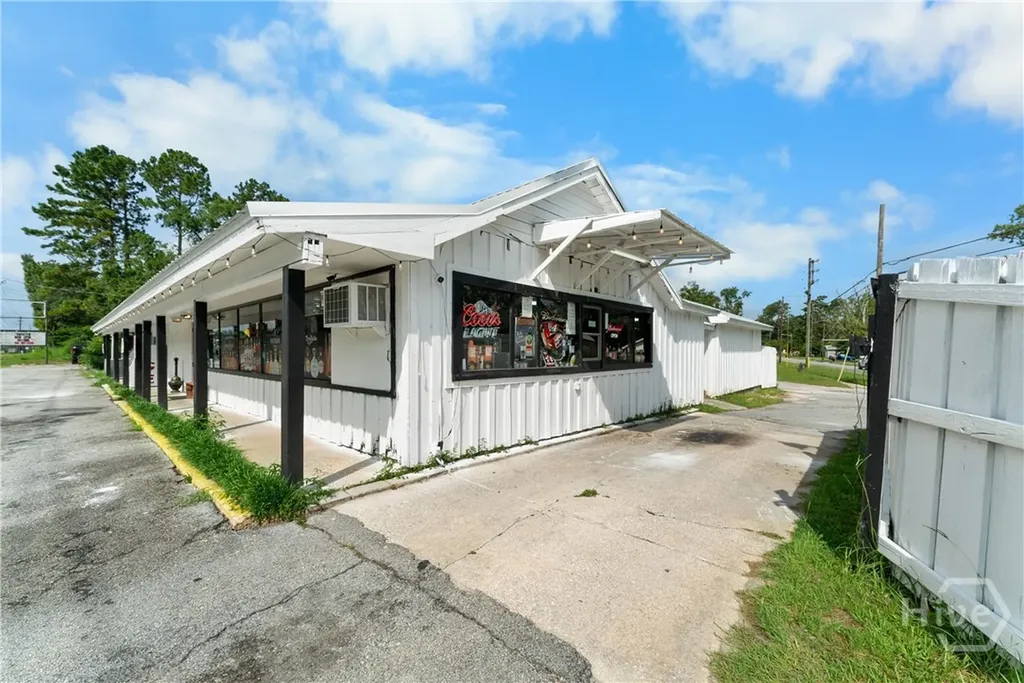 512 S Us Highway 301 Jesup GA 31546