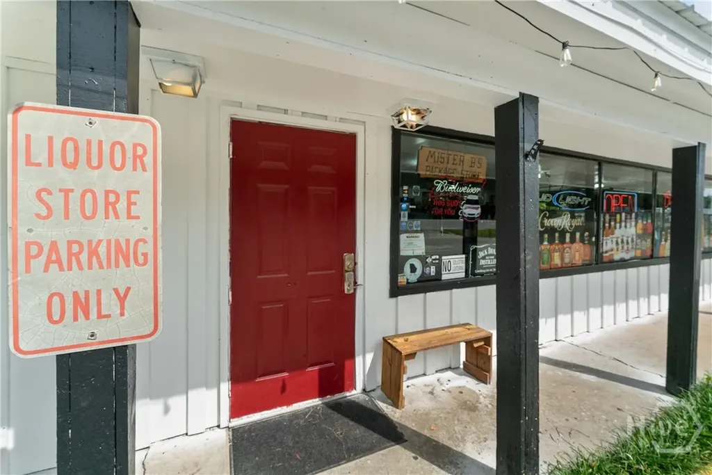 512 S Us Highway 301 Jesup GA 31546