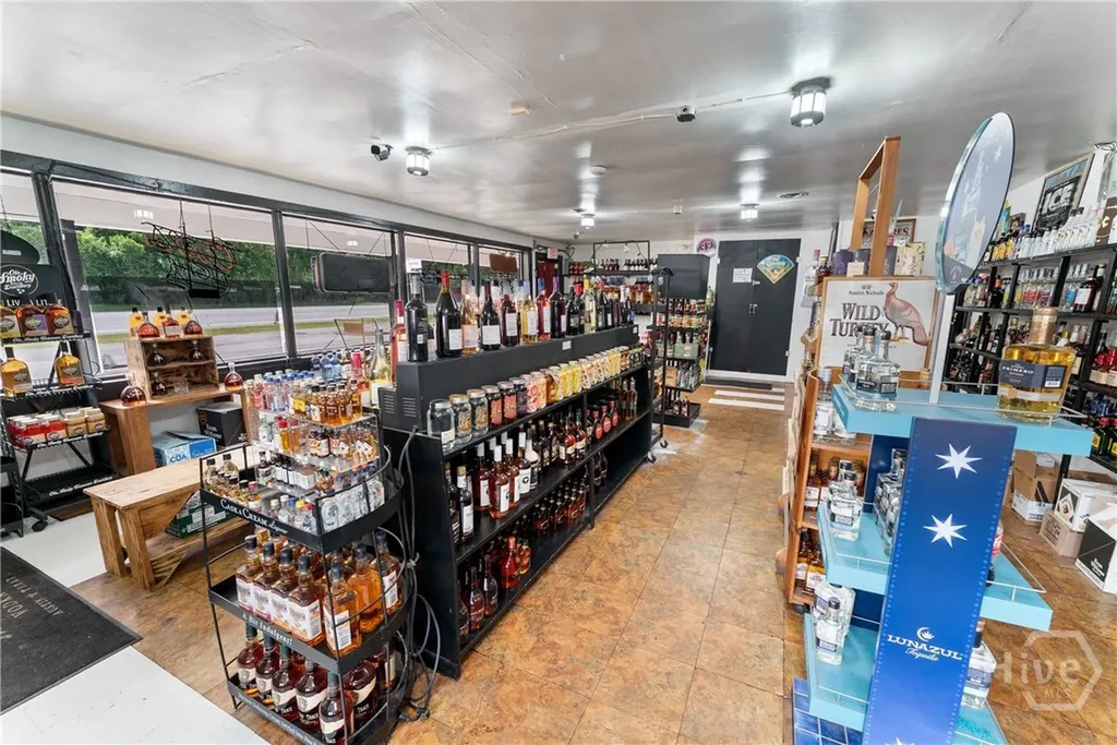 512 S Us Highway 301 Jesup GA 31546
