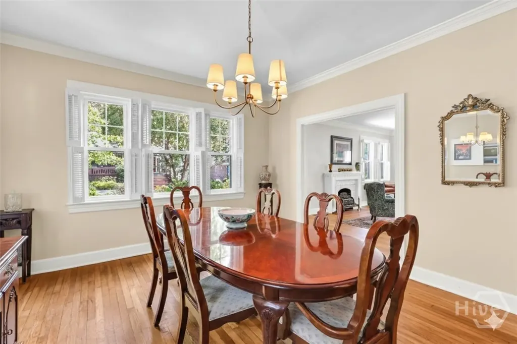 201 E 53rd Street Savannah GA 31405