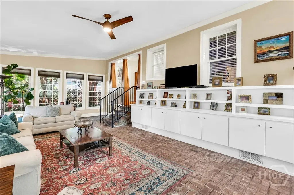 201 E 53rd Street Savannah GA 31405