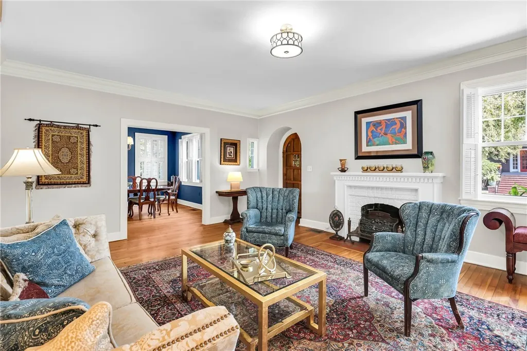 201 E 53rd Street Savannah GA 31405