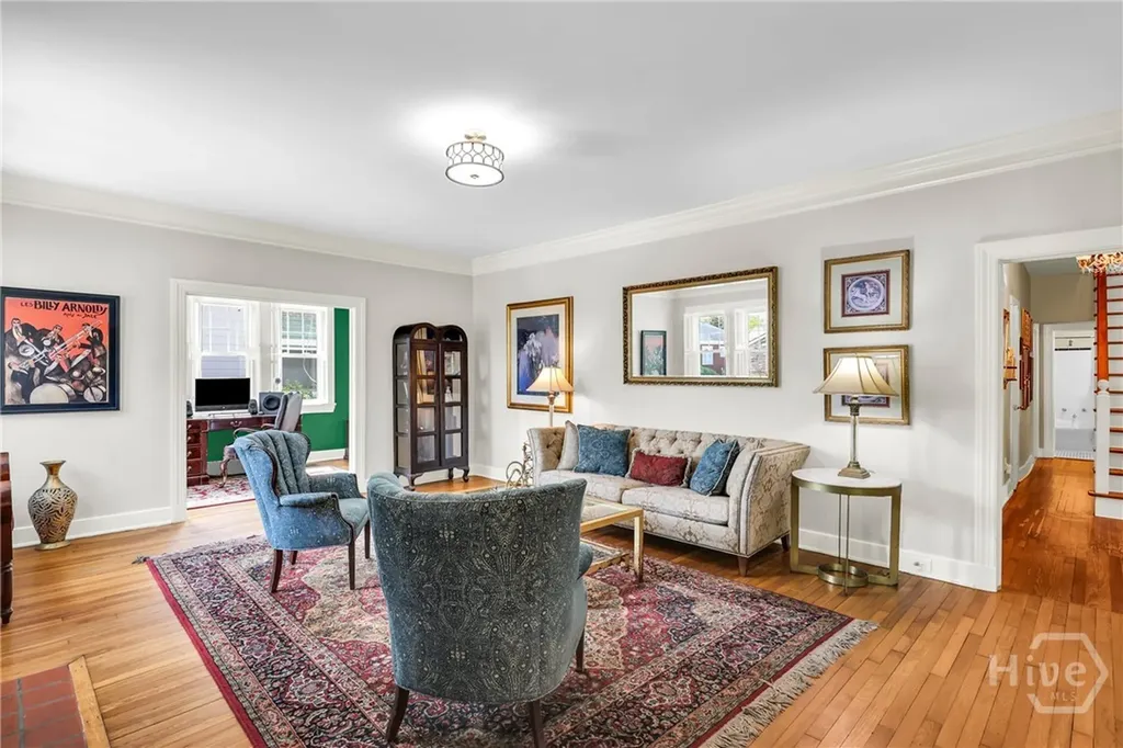 201 E 53rd Street Savannah GA 31405