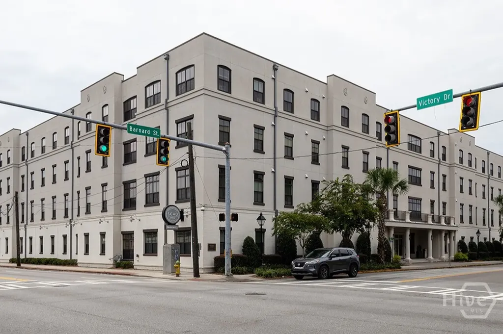 116 Pearl Street Savannah GA 31401