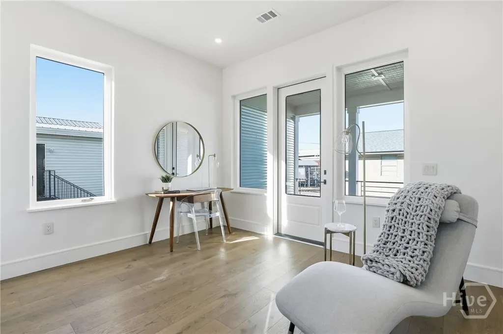 116 Pearl Street Savannah GA 31401