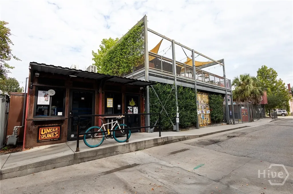 116 Pearl Street Savannah GA 31401