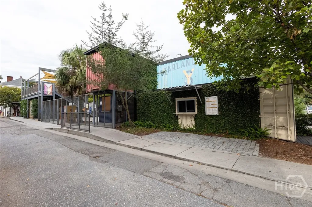 116 Pearl Street Savannah GA 31401