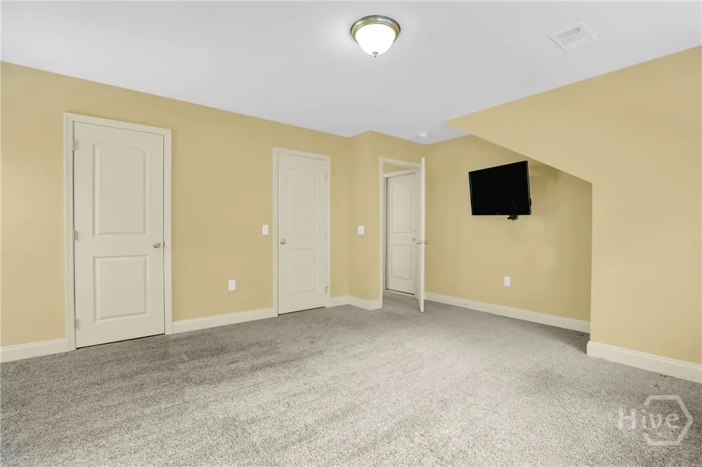 3105 Lincoln Street Savannah GA 31404