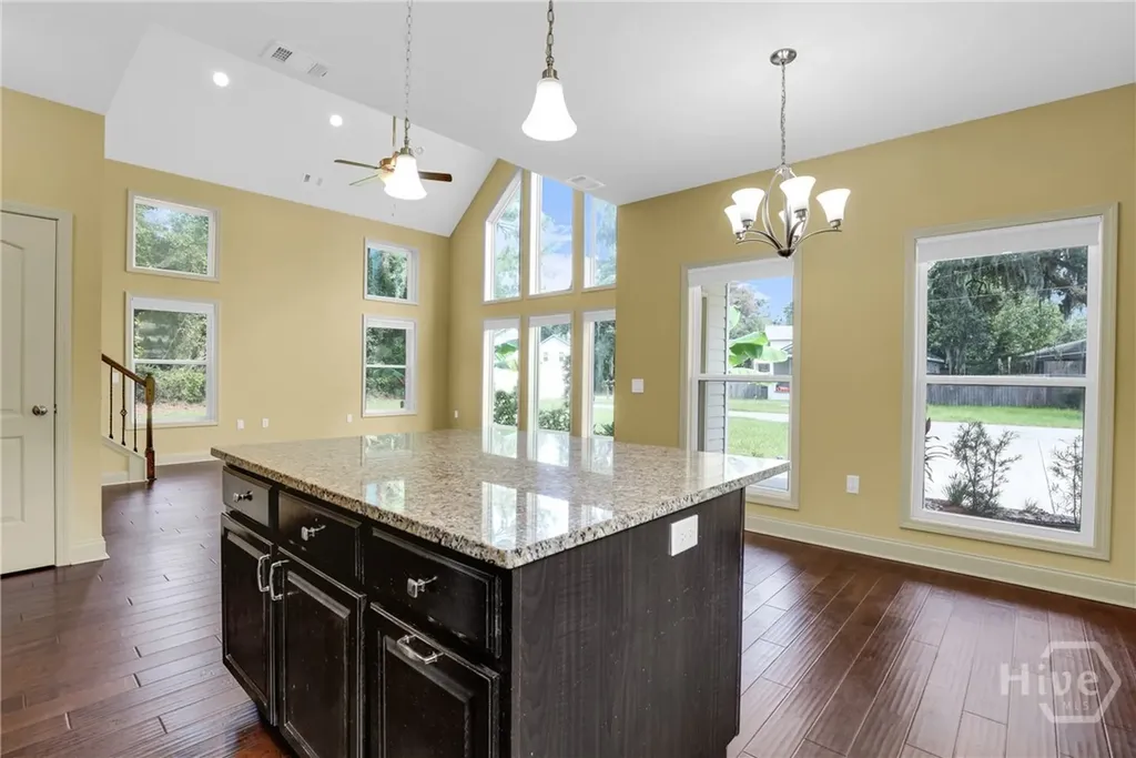 3105 Lincoln Street Savannah GA 31404