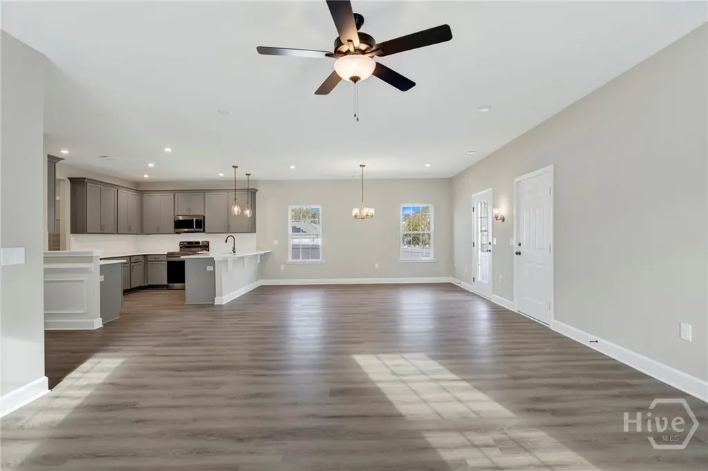 245 James Drive Richmond Hill GA 31324