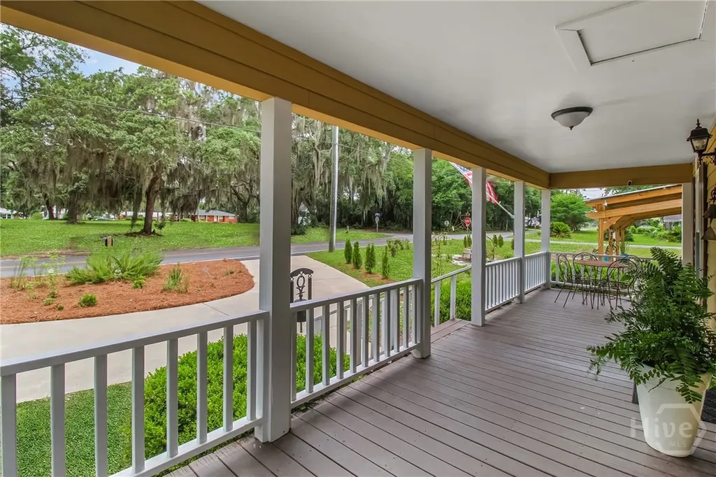 800 Wayne Street Darien GA 31305