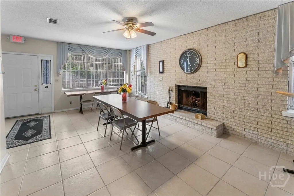 902 W 36th Street Savannah GA 31415